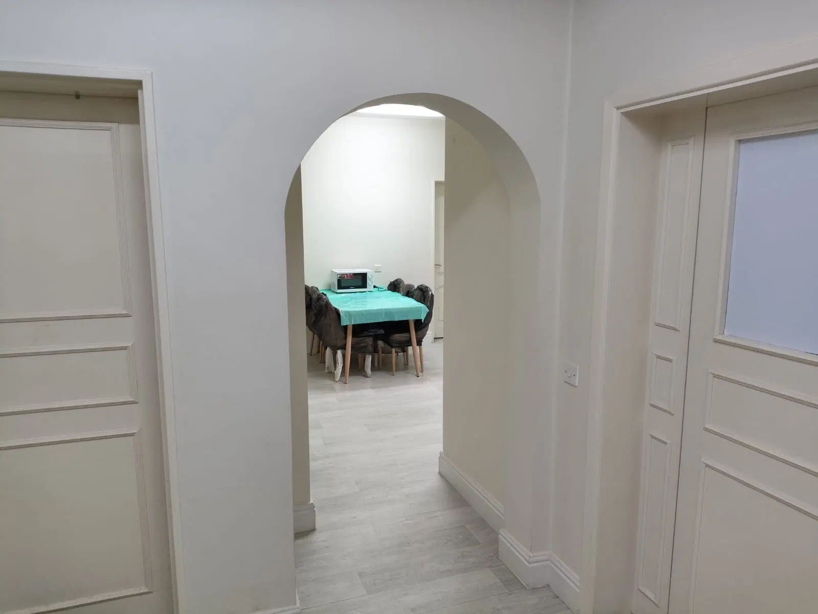 salon-2-location-mekka